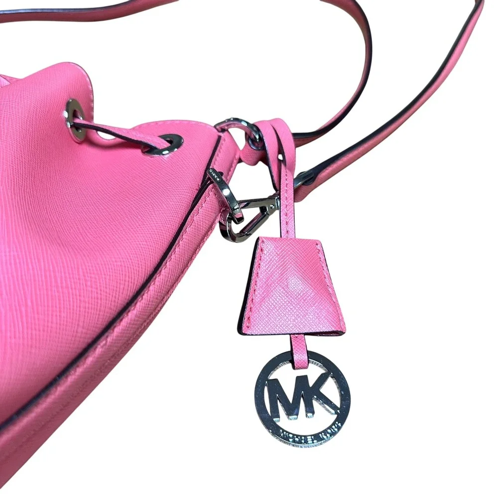 Michael Kors Saffiano Leather Bucket Bag Pink Crossbody Handbag‎